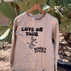Harry Styles Love on Tour Tan Long Sleeve T-Shirt Size M